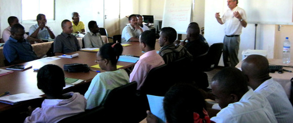 formation à la microfinance avec Michel HAMON l'école de la microfinance