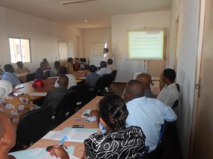 Gestion des ressources humaines Michel HAMON Michel HAMON formation à l'école de la banque