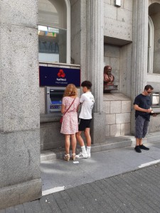 gestion au quotidien d'une agence de microfinance